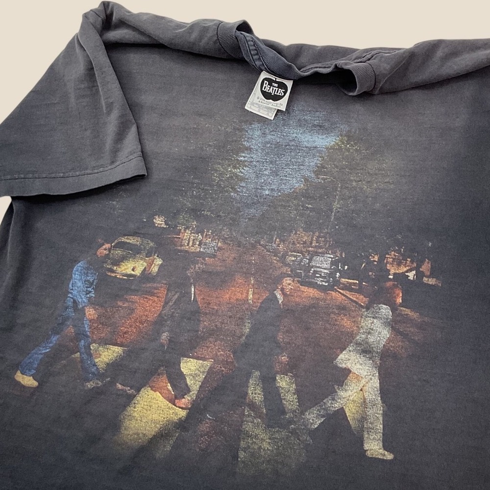 2005 The Beatles Abbey Road Graphic T-Shirt Faded Black Large vintage